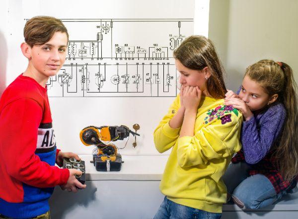 квест Западня чокнутого профессора Kids в Санкт-Петербурге